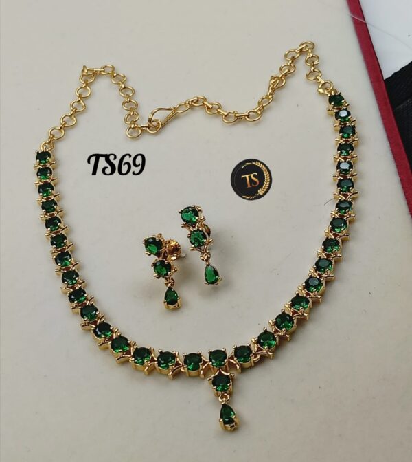 Necklace with earrings
