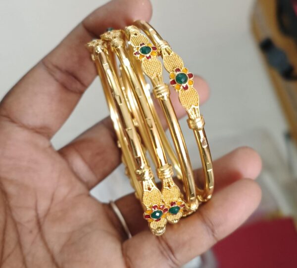 Gold design bangles. - Image 3