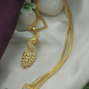 Ad Stone peacock dollar with chain 18 inch