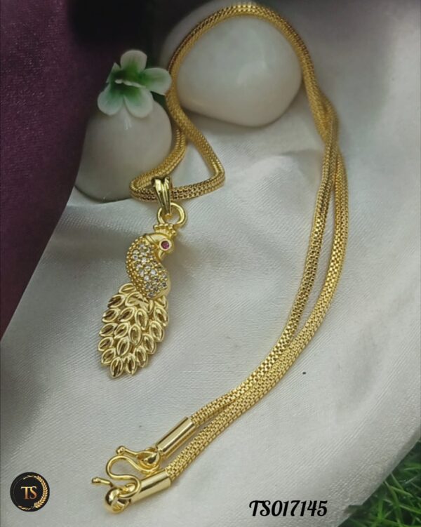 Ad Stone peacock dollar with chain 18 inch
