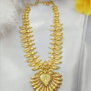 Forming Kerala Necklace