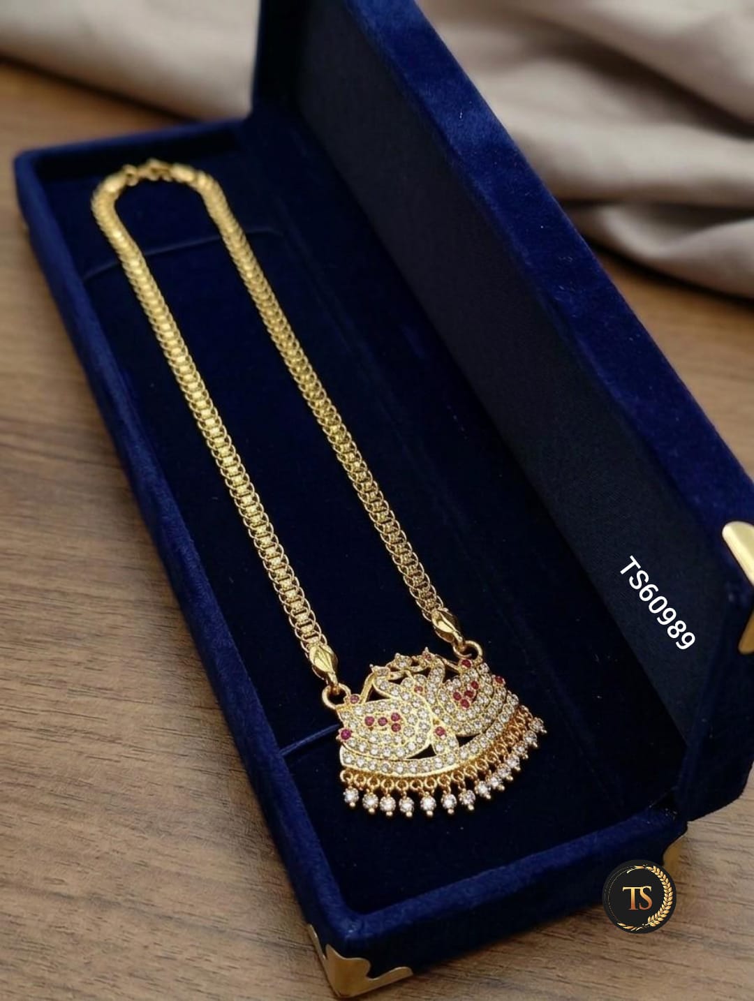 Impon Duck dollar chain 😍